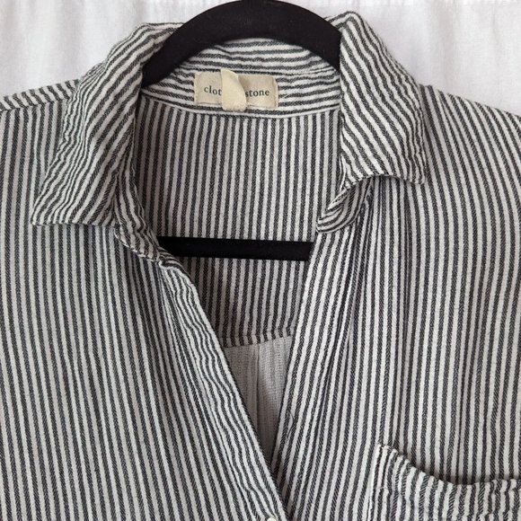Anthropologie Cloth & Stone Pinstripe Button Down Size Extra Small - Picture 10 of 12